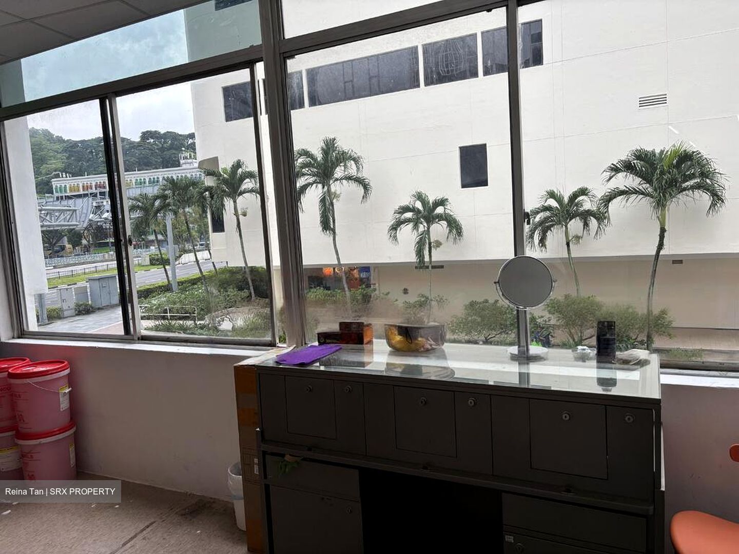 Juta Building (D1), Office #469270181